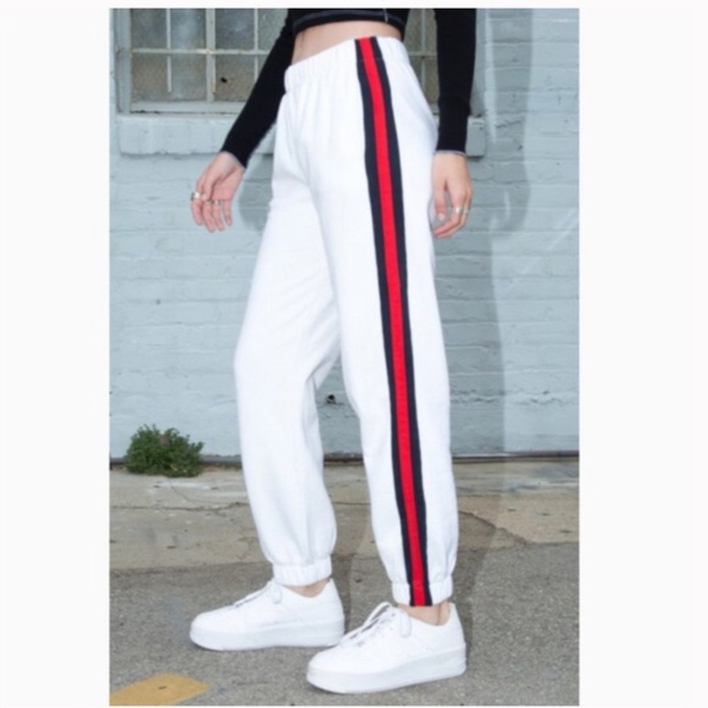 BRANDY MELVILLE SWEATPANTS NWOT